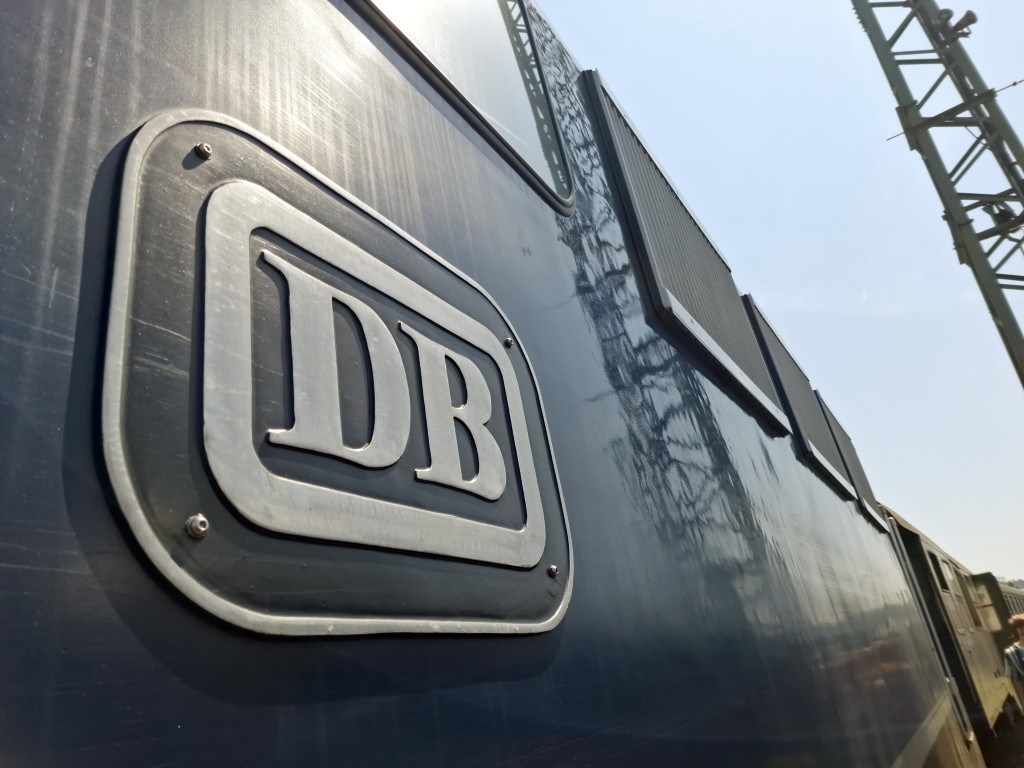 20250614_120335 (1024)